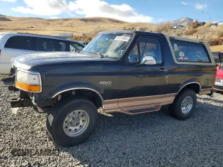 1995 Ford Bronco Custom with VIN 1FMEU15H2SLB84420, listed as a Copart auction lot 80346964 with 174,259 mi miles and Salvage Title. Bid and sale history available at carsss.com. Image 1.