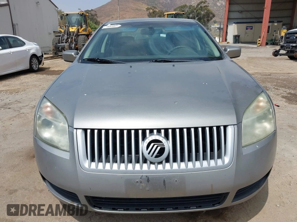 2008 Mercury Milan with VIN 3MEHM07Z28R647148, listed as a IAAI auction lot 42185156 with 102,521 mi miles and . Bid and sale history available at DreamBid. Image 6.