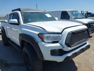 2016 Toyota Tacoma SR с VIN 5TFSX5EN6GX041823, выставлен на аукционе IAAI как лот 42872081 с пробегом 54 313 миль миль и . История ставок и продаж доступна на DreamBid. Изображение 1.