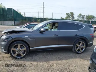 2023 Genesis GV80 z VIN KMUHCESC2PU127234, wystawiony jako IAAI lot #42076050 z przebiegiem 24 281 mil mil oraz . Historia ofert i sprzedaży dostępna na DreamBid. Obrazek 14.