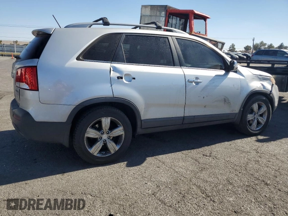 2013 Kia Sorento EX with VIN 5XYKUDA28DG326049, listed as a Copart auction lot 44078335 with 127,965 mi miles and Salvage Title. Bid and sale history available at carsss.com. Image 3.