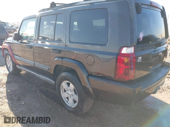 2006 Jeep Commander z VIN 1J8HH48N46C179520, wystawiony jako IAAI lot #41648362 z przebiegiem 355 215 mil mil oraz . Historia ofert i sprzedaży dostępna na DreamBid. Obrazek 3.