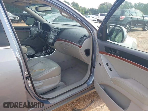 2007 Hyundai Veracruz GLS z VIN KM8NU13C67U024016, wystawiony jako IAAI lot #42491374 z przebiegiem 241 448 mil mil oraz . Historia ofert i sprzedaży dostępna na DreamBid. Obrazek 5.