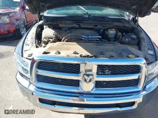 2018 Ram 2500 Tradesman with VIN 3C6UR5HJ9JG239875, listed as a IAAI auction lot 41513451 with 82,075 mi miles. Bid and sale history available at carsss.com. Image 10.