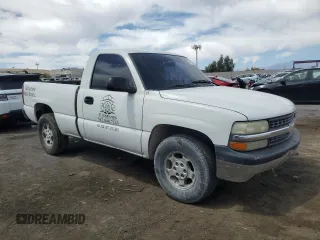 2000 Chevrolet Silverado 1500 with VIN 1GCEK14V1YZ137340, listed as a Copart auction lot 54135605 with 269,307 mi miles and Clean Title. Bid and sale history available at carsss.com. Image 4.