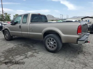 2006 Ford F-250 XL with VIN 1FTSX20566EA53924, listed as a Copart auction lot 56598195 with 237,387 mi miles and Salvage title. Bid and sale history available at DreamBid. Image 2.