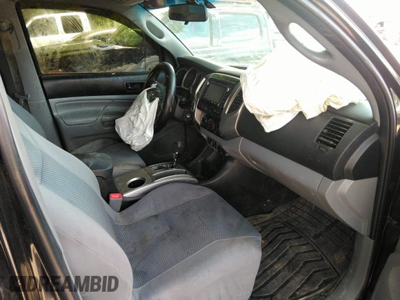 2014 Toyota Tacoma with VIN 3TMMU4FN6EM072471, listed as a IAAI auction lot 42525218 with 150,461 mi miles and . Bid and sale history available at DreamBid. Image 5.