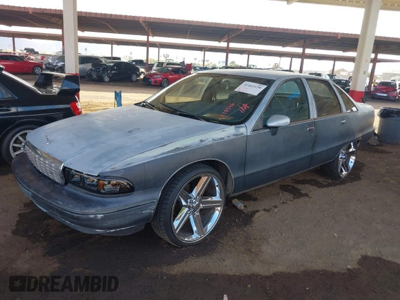 1992 Chevrolet Caprice with VIN 1G1BL53E1NR119546, listed as a IAAI auction lot 41461158 with 140,234 mi miles and . Bid and sale history available at DreamBid. Image 2.