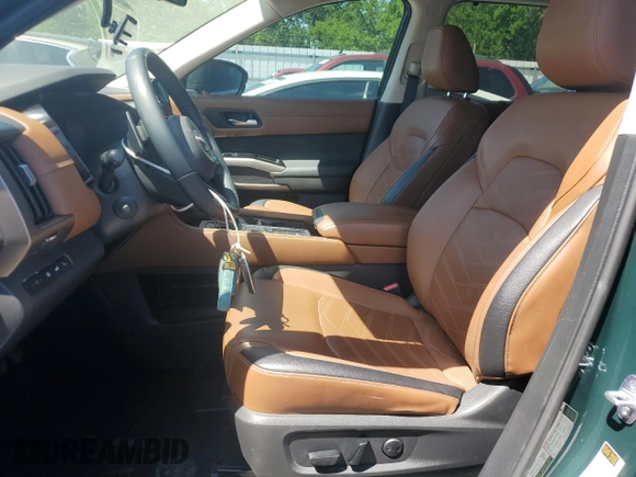 2023 Nissan Pathfinder Platinum z VIN 5N1DR3DH4PC200280, wystawiony jako Copart lot #48794295 z przebiegiem 44 240 mil mil oraz Szkoda całkowita • Salvage title. Historia ofert i sprzedaży dostępna na DreamBid. Obrazek 7.