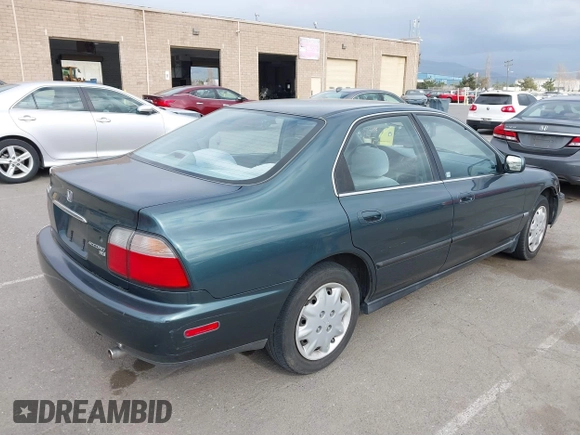 1996 Honda Accord LX with VIN 1HGCD5630TA197512, listed as a IAAI auction lot 41906009 with 79,805 mi miles and . Bid and sale history available at carsss.com. Image 4.