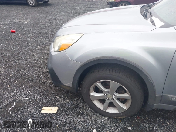 2013 Subaru Outback Limited with VIN 4S4BRBKC2D3293708, listed as a IAAI auction lot 42648291 with 197,621 mi miles and . Bid and sale history available at DreamBid. Image 6.