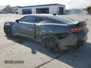 2016 Chevrolet Camaro 1SS z VIN 1G1FF1R74G0132583, wystawiony jako Copart lot #51896365 z przebiegiem 36 290 mil mil oraz Szkoda całkowita • Salvage title. Historia ofert i sprzedaży dostępna na DreamBid. Obrazek 2.