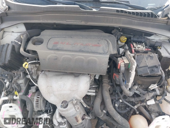 2018 Jeep Renegade Trailhawk with VIN ZACCJBCB9JPG76350, listed as a IAAI auction lot 40249880 with 74,926 mi miles. Bid and sale history available at carsss.com. Image 10.