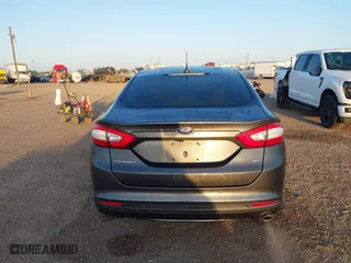 2015 Ford Fusion SE with VIN 3FA6P0H73FR171119, listed as a IAAI auction lot 41978026 with 175,398 mi miles. Bid and sale history available at carsss.com. Image 17.
