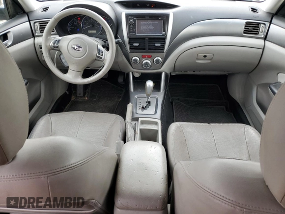 2013 Subaru Forester X Limited с VIN JF2SHAFC2DH432221, выставлен на аукционе Copart как лот 52303335 с пробегом 164 009 миль миль и Списание • Salvage title. История ставок и продаж доступна на DreamBid. Изображение 8.