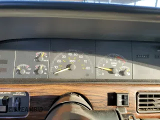 1988 Pontiac Bonneville с VIN 1G2HZ54C1JW300580, выставлен на аукционе Copart как лот 78515114 с пробегом 191 243 миль миль и Чистый • Clean title. История ставок и продаж доступна на DreamBid. Изображение 9.