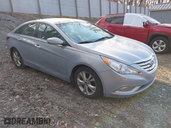 2013 Hyundai Sonata Limited with VIN 5NPEC4ACXDH516663, listed as a IAAI auction lot 41768649 with 57,983 mi miles and . Bid and sale history available at carsss.com. Image 1.
