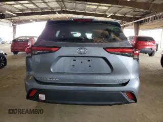 2020 Toyota Highlander LE with VIN 5TDBZRBH2LS026347, listed as a Copart auction lot 54532345 with 27,339 mi miles and Salvage title. Bid and sale history available at DreamBid. Image 6.