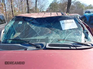 1997 Ford Explorer XLT with VIN 1FMDU32P1VUB98259, listed as a IAAI auction lot 41251433 with 156,680 mi miles and . Bid and sale history available at DreamBid. Image 6.