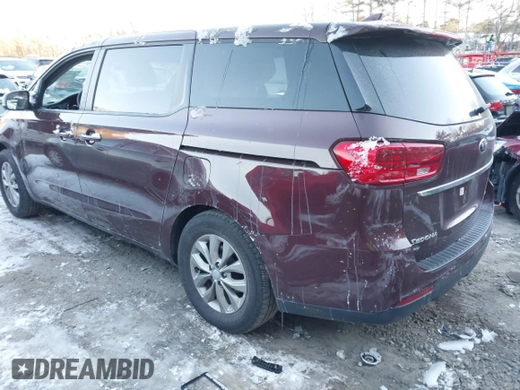 2020 Kia Sedona LX with VIN KNDMB5C18L6617371, listed as a IAAI auction lot 41378524 with 59,092 mi miles. Bid and sale history available at carsss.com. Image 3.
