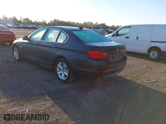 2013 BMW 5 Series 528i with VIN WBAXG5C56DDY31724, listed as a IAAI auction lot 41530179 with 117,876 mi miles and . Bid and sale history available at carsss.com. Image 3.