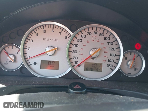2002 Mercury Cougar z VIN 1ZWHT61L525621044, wystawiony jako IAAI lot #42300332 z przebiegiem 70 134 mil mil oraz . Historia ofert i sprzedaży dostępna na DreamBid. Obrazek 7.