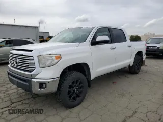 2015 Toyota Tundra Limited z VIN 5TFHY5F11FX465802, wystawiony jako Copart lot #49729035 z przebiegiem 241 756 mil mil oraz Czysty tytuł • Clean title. Historia ofert i sprzedaży dostępna na DreamBid. Obrazek 1.