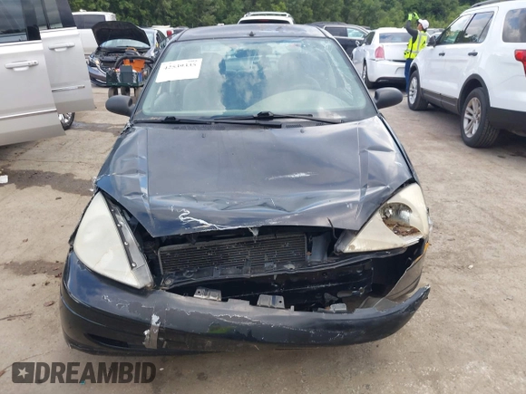 2000 Ford Focus SE with VIN 1FAFP3431YW182169, listed as a IAAI auction lot 42539335 with Not provided miles and . Bid and sale history available at DreamBid. Image 6.