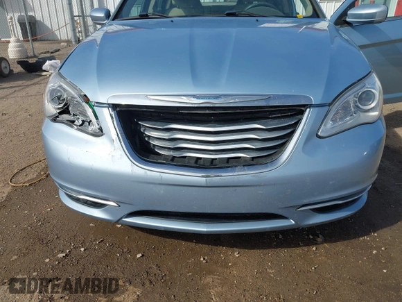 2012 Chrysler 200 Touring with VIN 1C3CCBBG5CN328715, listed as a IAAI auction lot 41801604 with 119,213 mi miles. Bid and sale history available at carsss.com. Image 6.