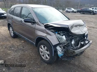 2011 Honda CR-V SE with VIN 5J6RE4H48BL042063, listed as a IAAI auction lot 41985314 with 138,097 mi miles. Bid and sale history available at carsss.com. Image 1.