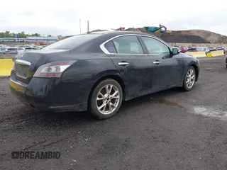 2014 Nissan Maxima SV with VIN 1N4AA5AP7EC490068, listed as a IAAI auction lot 42332173 with 126,323 mi miles and . Bid and sale history available at DreamBid. Image 4.