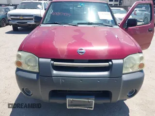 2002 Nissan Frontier XE z VIN 1N6DD26S62C316477, wystawiony jako IAAI lot #42835435 z przebiegiem 242 009 mil mil oraz . Historia ofert i sprzedaży dostępna na DreamBid. Obrazek 6.