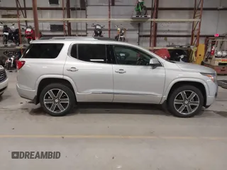 2017 GMC Acadia Denali z VIN 1GKKNXLSXHZ177151, wystawiony jako IAAI lot #42017941 z przebiegiem 114 287 mil mil oraz . Historia ofert i sprzedaży dostępna na DreamBid. Obrazek 13.