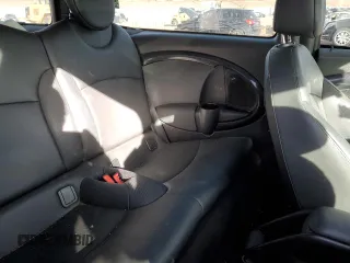 2014 MINI Clubman S z VIN WMWZG3C54ET800590, wystawiony jako Copart lot #85596224 z przebiegiem Nie podano mil oraz Szkoda całkowita • Salvage title. Historia ofert i sprzedaży dostępna na DreamBid. Obrazek 10.