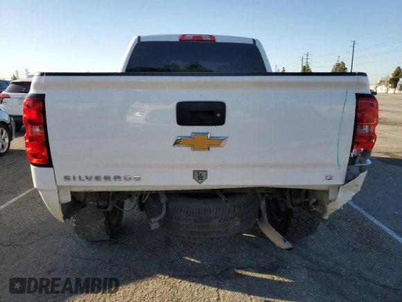 2018 Chevrolet Silverado 1500 LT with VIN 3GCPCREC3JG200722, listed as a Copart auction lot 48405655 with 97,384 mi miles and Salvage Title. Bid and sale history available at DreamBid. Image 6.