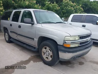 2004 Chevrolet Suburban LT z VIN 1GNEC16Z94J235657, wystawiony jako IAAI lot #42361930 z przebiegiem 210 662 mil mil oraz . Historia ofert i sprzedaży dostępna na DreamBid. Obrazek 1.
