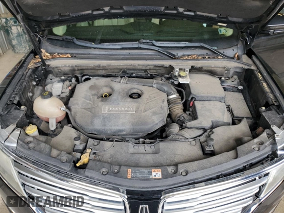 2017 Lincoln MKC Select with VIN 5LMCJ2D95HUL00676, listed as a Copart auction lot 53346415 with 148,433 mi miles and Salvage title. Bid and sale history available at DreamBid. Image 12.