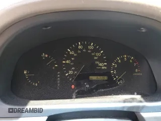 2002 Lexus RX 300 z VIN JTJGF10U620120584, wystawiony jako Copart lot #58073225 z przebiegiem 163 391 mil mil oraz Czysty tytuł • Clean title. Historia ofert i sprzedaży dostępna na DreamBid. Obrazek 9.
