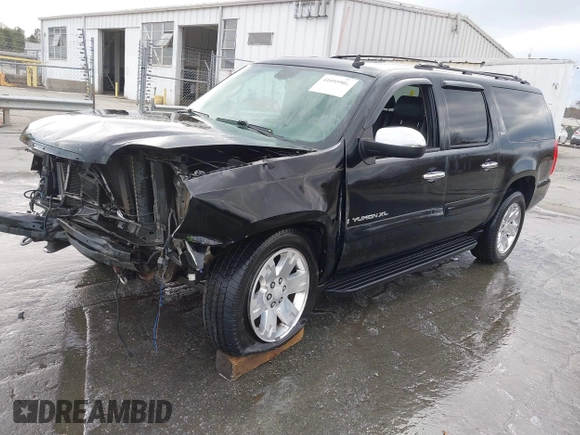 2008 GMC Yukon XL SLT 4SB z VIN 1GKFK16328J230256, wystawiony jako IAAI lot #41095902 z przebiegiem 506 991 mil mil oraz . Historia ofert i sprzedaży dostępna na DreamBid. Obrazek 16.