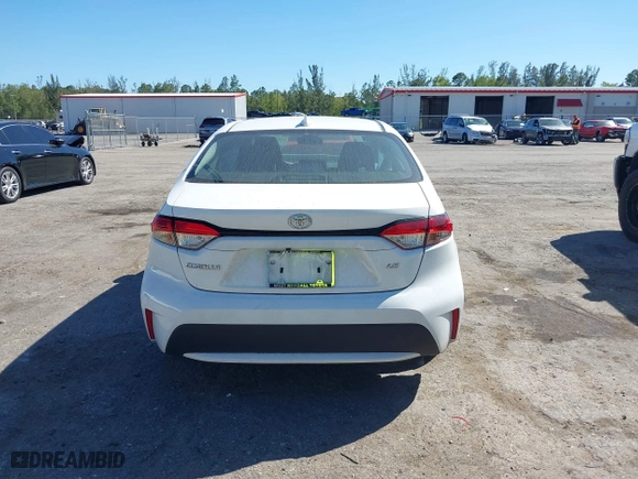 2022 Toyota Corolla LE with VIN 5YFEPMAE5NP370179, listed as a IAAI auction lot 41838269 with 36,873 mi miles. Bid and sale history available at carsss.com. Image 15.