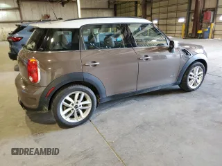 2012 MINI Countryman S with VIN WMWZC5C56CWL61976, listed as a Copart auction lot 62948195 with 122,507 mi miles and Clean title. Bid and sale history available at DreamBid. Image 3.