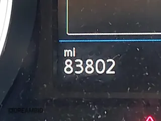 2018 Volkswagen Tiguan SEL z VIN 3VV3B7AX3JM210300, wystawiony jako IAAI lot #42189355 z przebiegiem 83 802 mil mil oraz . Historia ofert i sprzedaży dostępna na DreamBid. Obrazek 15.