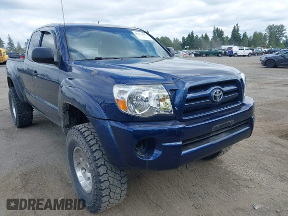 2005 Toyota Tacoma z VIN 5TEUU42NX5Z071204, wystawiony jako IAAI lot #42375147 z przebiegiem 196 158 mil mil oraz . Historia ofert i sprzedaży dostępna na DreamBid. Obrazek 6.