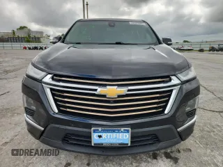 2022 Chevrolet Traverse High Country z VIN 1GNEVNKW6NJ133098, wystawiony jako Copart lot #59689065 z przebiegiem 52 627 mil mil oraz Czysty tytuł • Clean title. Historia ofert i sprzedaży dostępna na DreamBid. Obrazek 5.