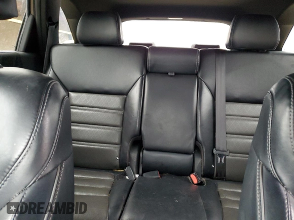 2019 Kia Sorento SX z VIN 5XYPK4A51KG591866, wystawiony jako Copart lot #47398695 z przebiegiem 119 126 mil mil oraz Szkoda całkowita • Salvage title. Historia ofert i sprzedaży dostępna na DreamBid. Obrazek 10.