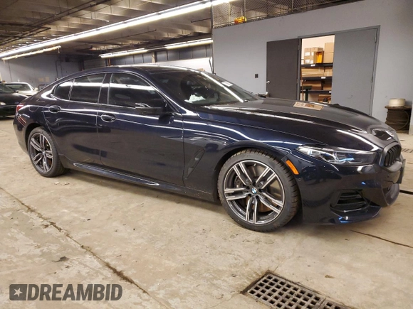 2023 BMW 8 Series M850i z VIN WBAGV8C02PCK62070, wystawiony jako Copart lot #77808573 z przebiegiem 8 276 mil mil oraz Szkoda całkowita • Salvage title. Historia ofert i sprzedaży dostępna na DreamBid. Obrazek 4.