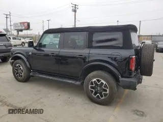 2022 Ford Bronco z VIN 1FMDE5BH2NLB22556, wystawiony jako Copart lot #60717055 z przebiegiem 27 757 mil mil oraz Szkoda całkowita • Salvage title. Historia ofert i sprzedaży dostępna na DreamBid. Obrazek 2.