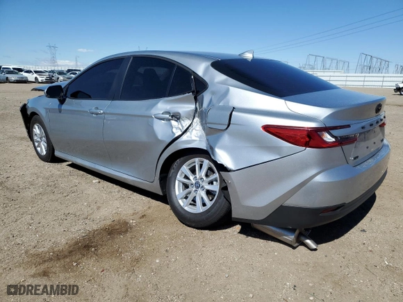 2025 Toyota Camry LE with VIN 4T1DAACK5SU102533, listed as a Copart auction lot 47691235 with 9,078 mi miles and Salvage Title. Bid and sale history available at carsss.com. Image 2.