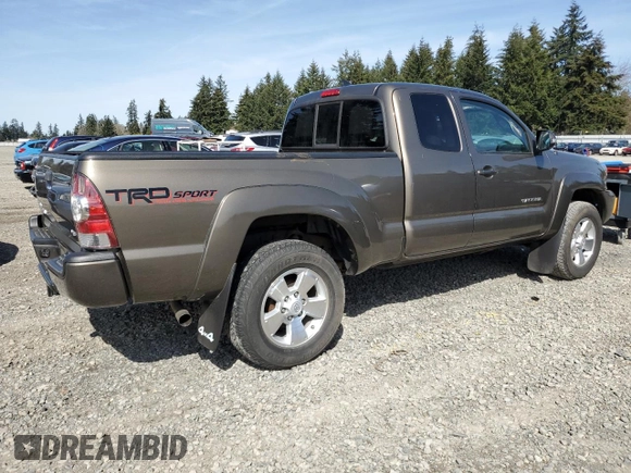 2015 Toyota Tacoma with VIN 5TFUU4EN2FX141931, listed as a Copart auction lot 51776945 with 30,244 mi miles and Salvage title. Bid and sale history available at DreamBid. Image 3.