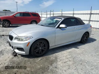 2017 BMW 2 Series M240i xDrive with VIN WBA2L3C34HV667706, listed as a Copart auction lot 68152784 with 77,788 mi miles and Salvage Title. Bid and sale history available at carsss.com. Image 1.